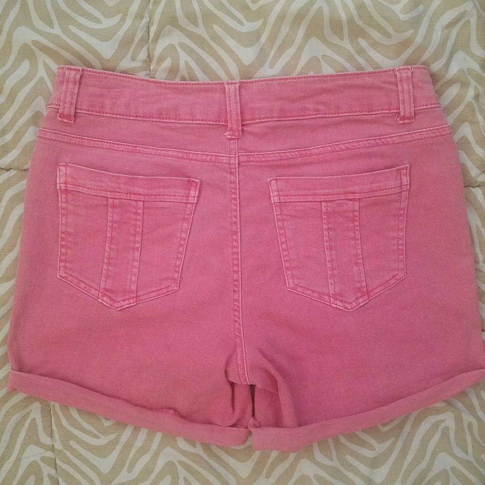 Pink Shorts - Picture 2 of 3